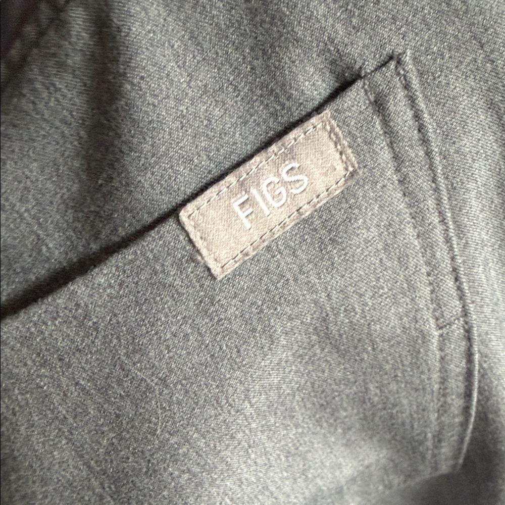 Figs Technical Collection Gray Pants - Picture 6 of 7